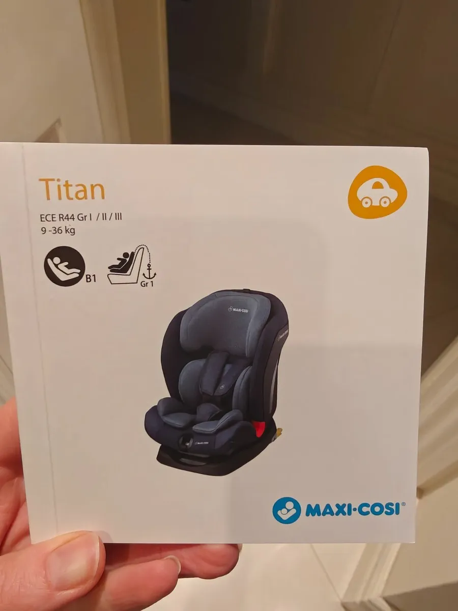 Maxi-Cosi Titan Car Seat - Image 2