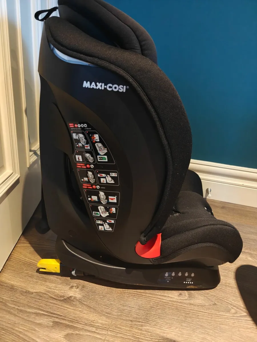 Maxi-Cosi Titan Car Seat - Image 4
