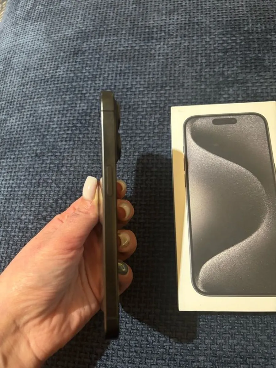 Iphone 15 pro - Image 2