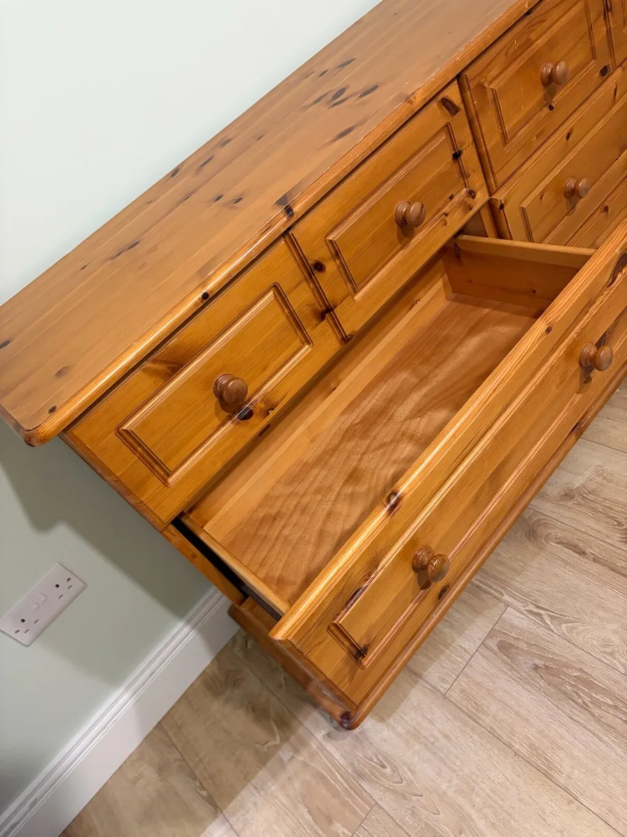 Chest of drawers - Image 3