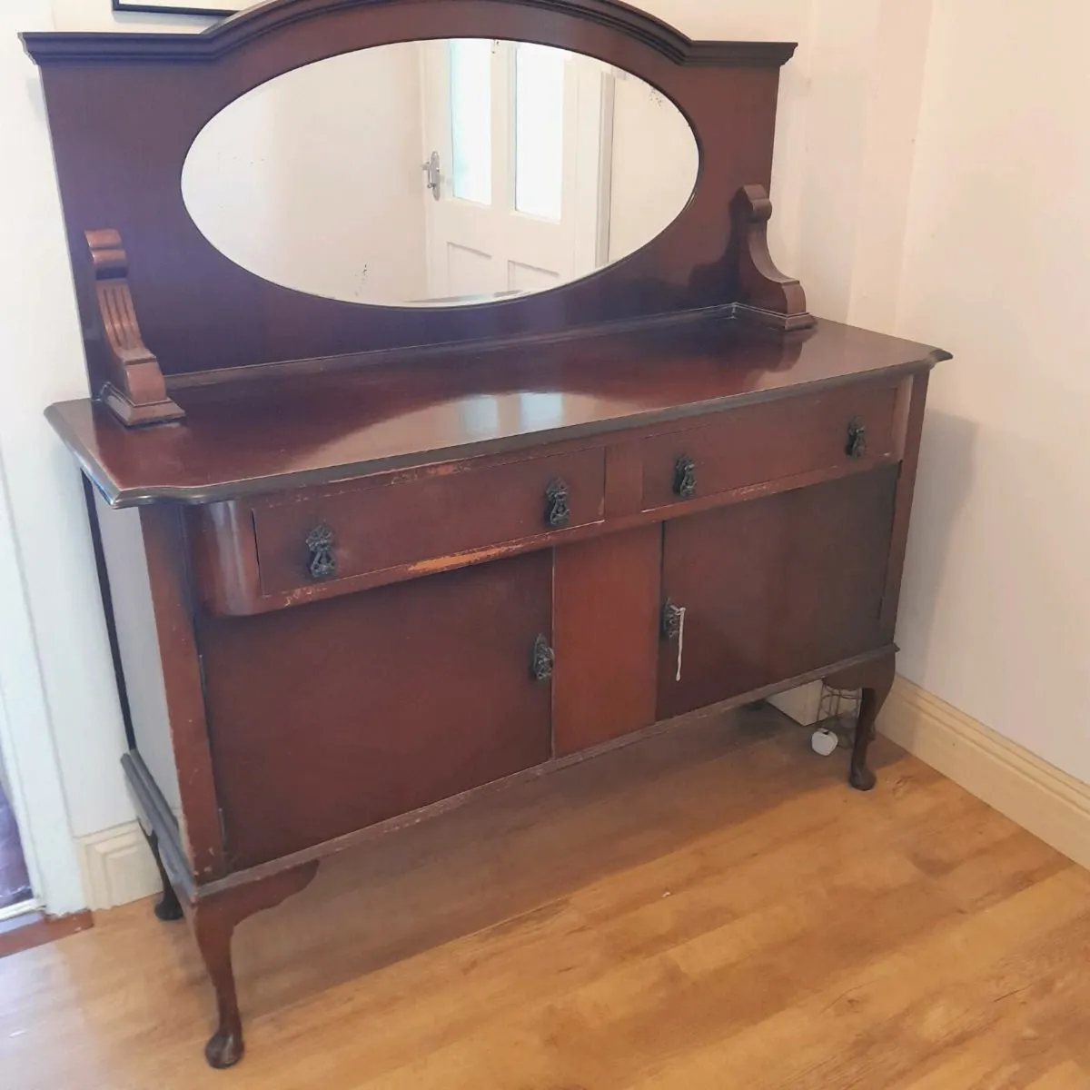 Side-Board - Image 3