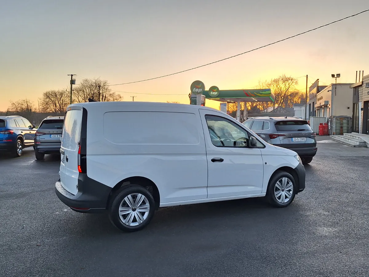 Volkswagen Caddy 2.0 TDi *New Model/High Spex - Image 3