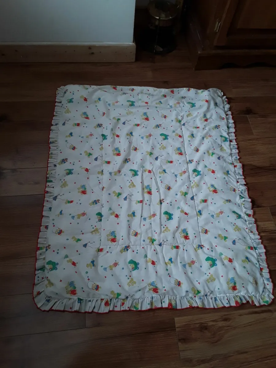 Lovely baby duvet cover as new - Image 2