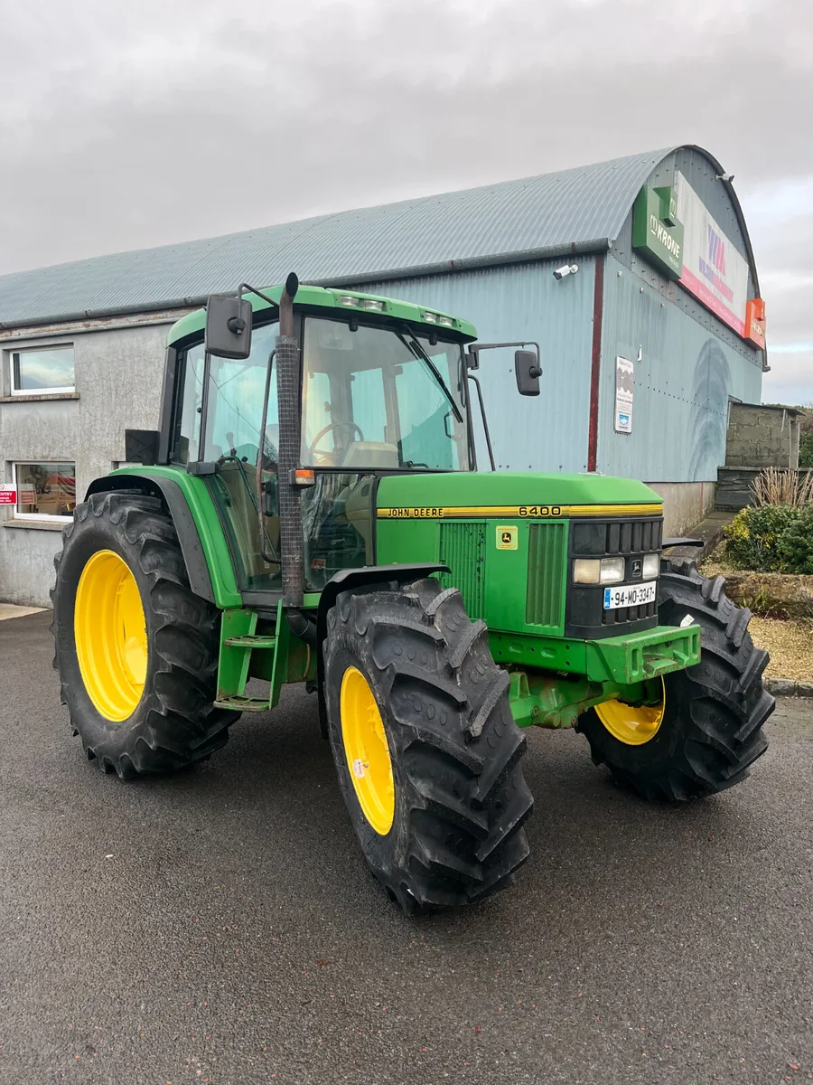 John Deere 6400 - Image 1