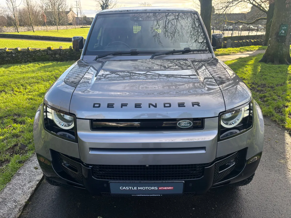 Land Rover Defender Commercial 3 Seater (212) - Image 4