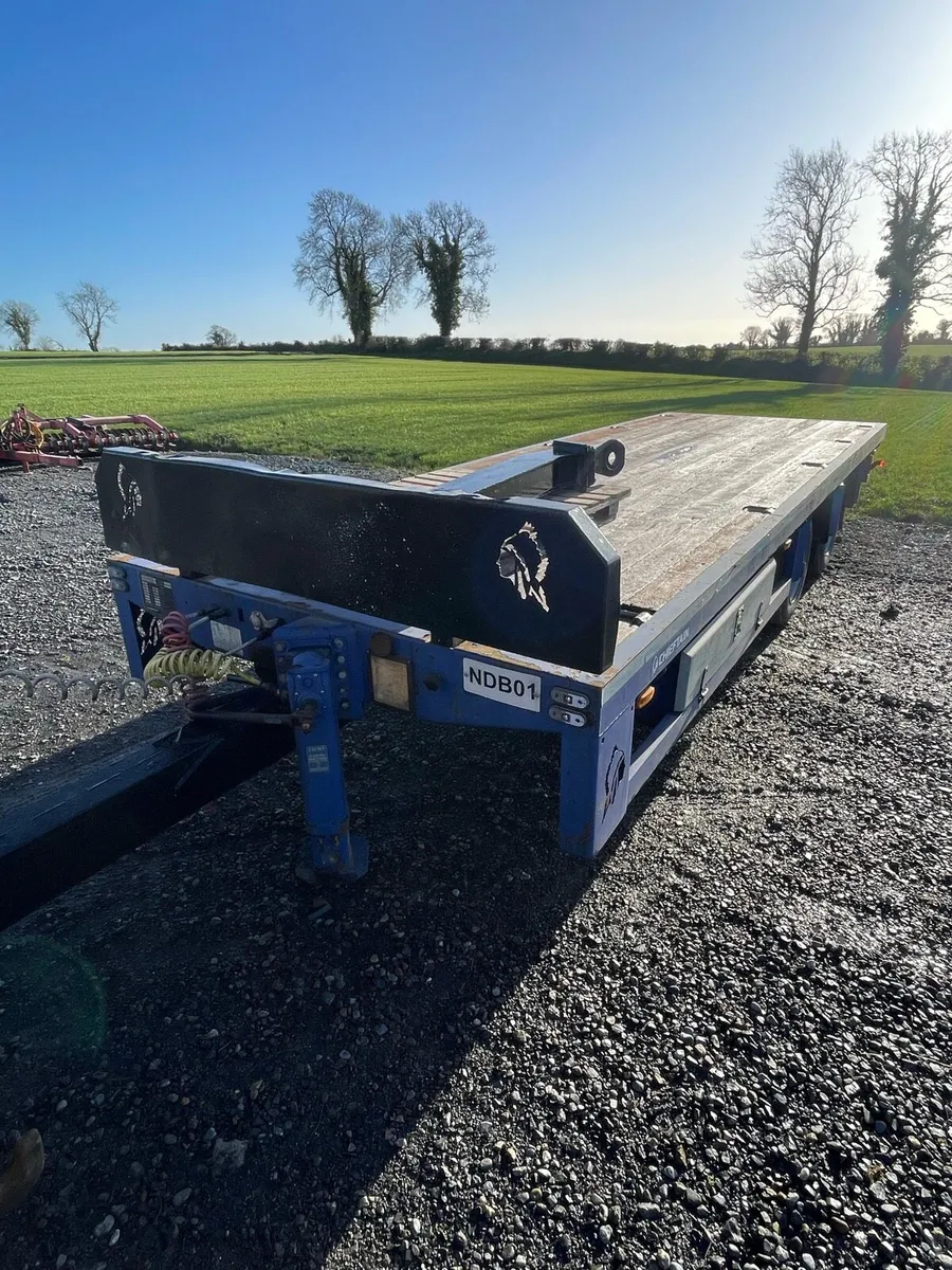 2014 Chieftain Flat trailer - Image 1