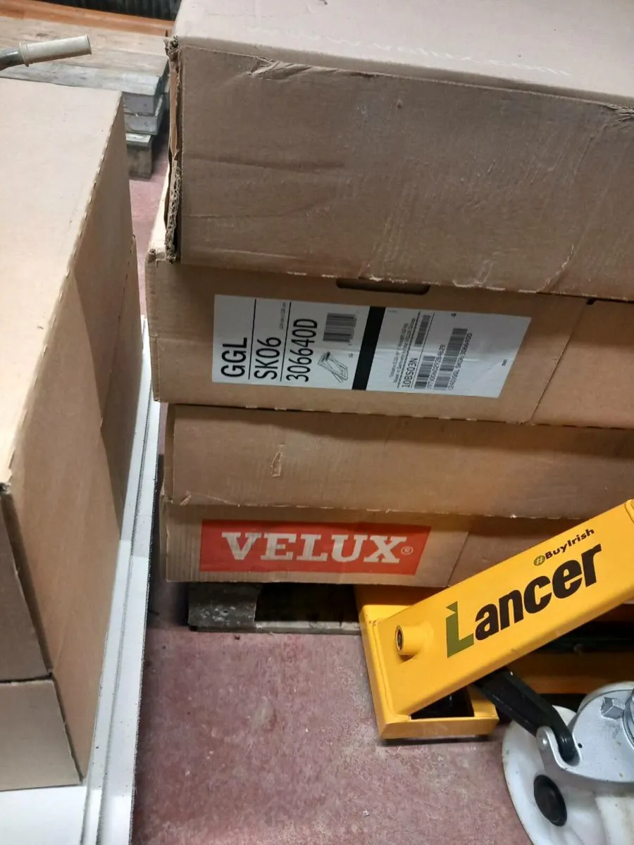 Velux Windows with motors (x4) inc flashing kits - Image 2