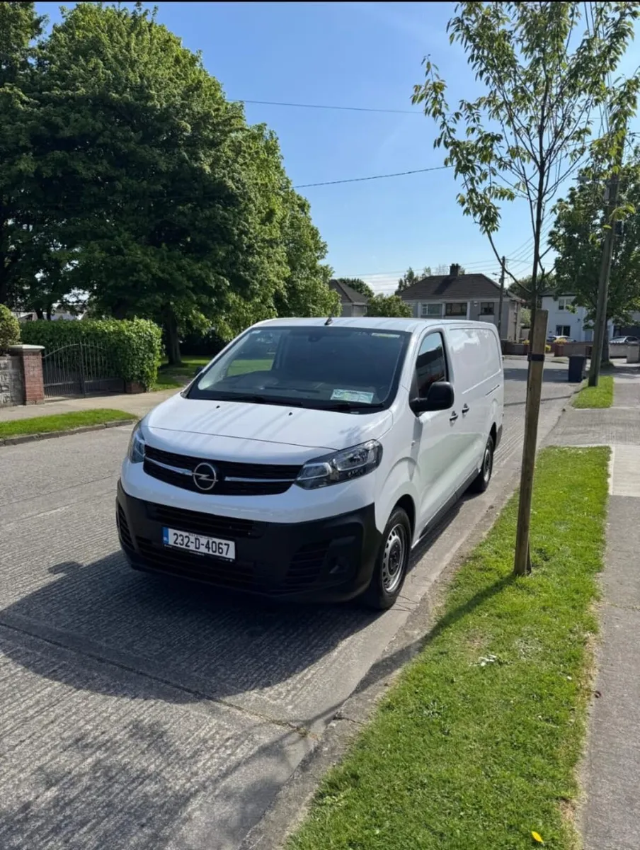 OPEL VIVARO / 2023 / L2H1-1.5 DIESEL - Image 1