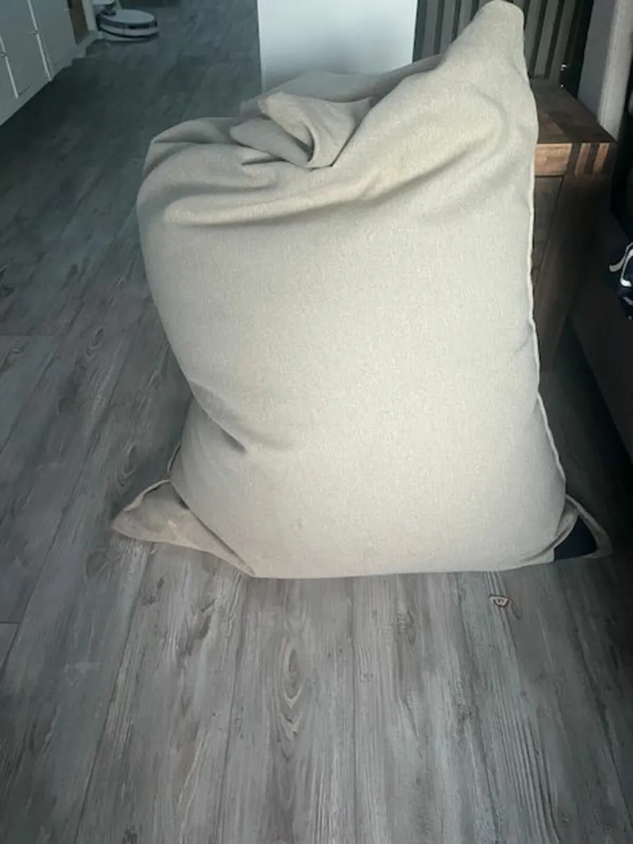 3 x Elephant Bean bags - Image 3