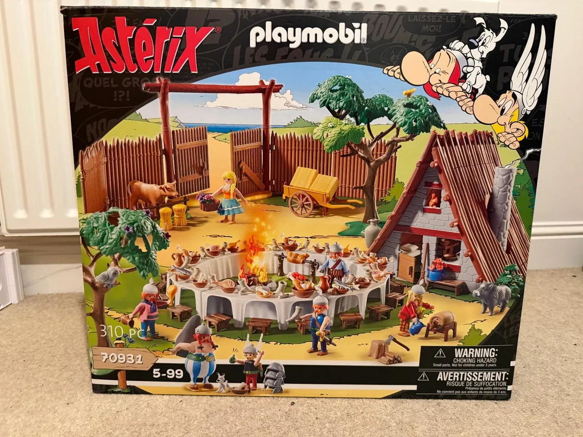 Asterix Playmobil - Large Village Party Set 70931 - Image 1