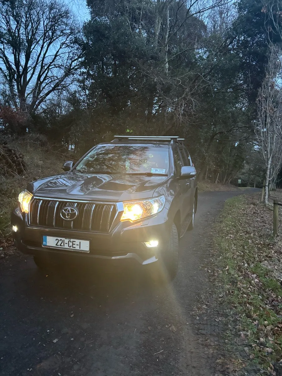 Toyota Land Cruiser Auto - Image 1