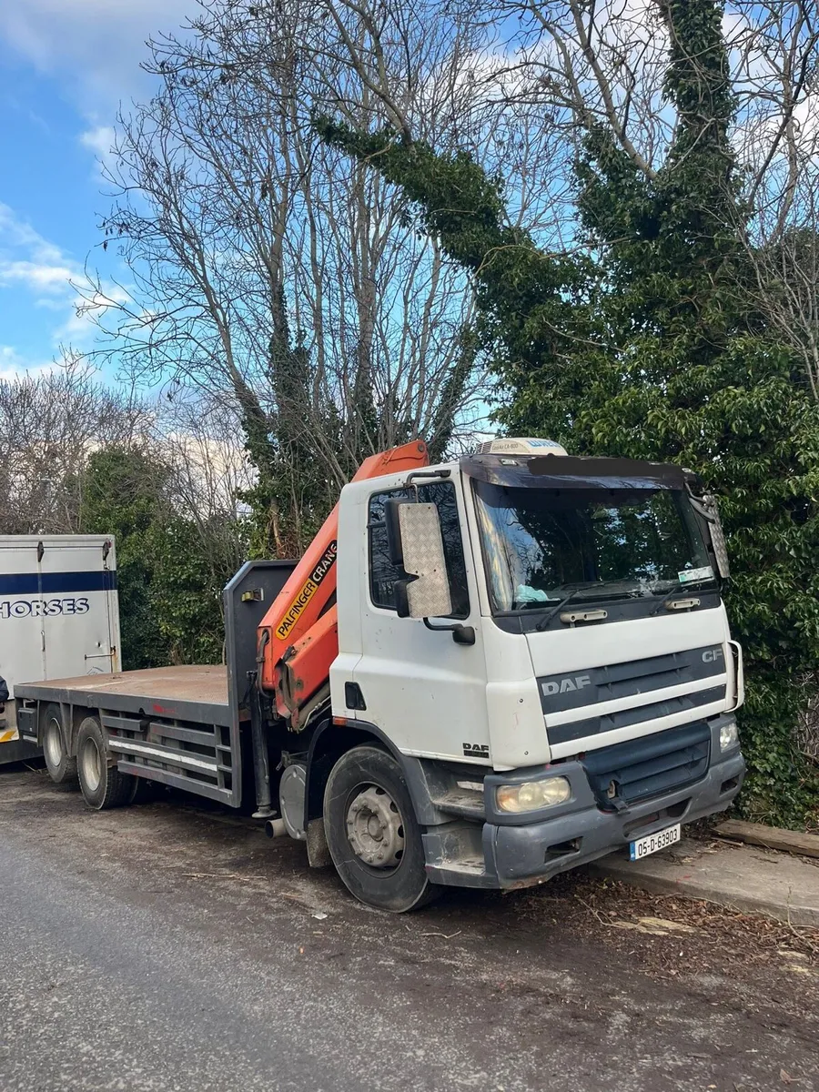 Crane trucks - Image 4