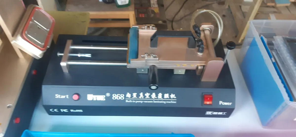 Closing down  phone repir store equipment - Image 4