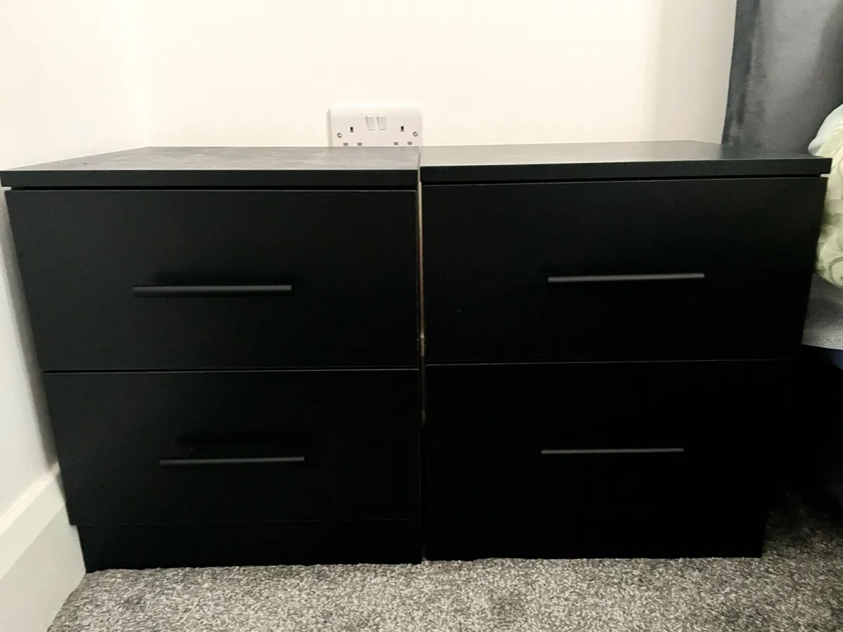 Bedside tables (set of 2) - Image 1