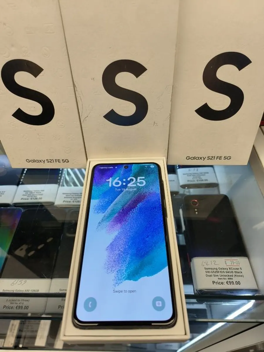 Samsung Galaxy S21 FE 5G 128GB/ 6GB Dual Sim Unlocked Graphite (Like New) - Image 3