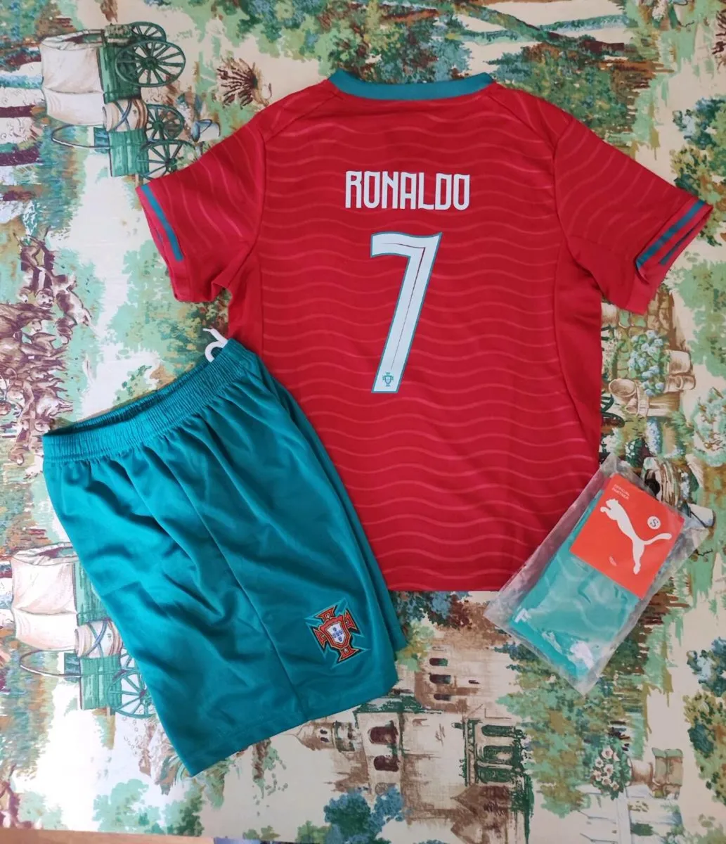 PORTUGAL 2026 (RONALDO 7 ) 7/8 , 10/11 YRS - Image 2