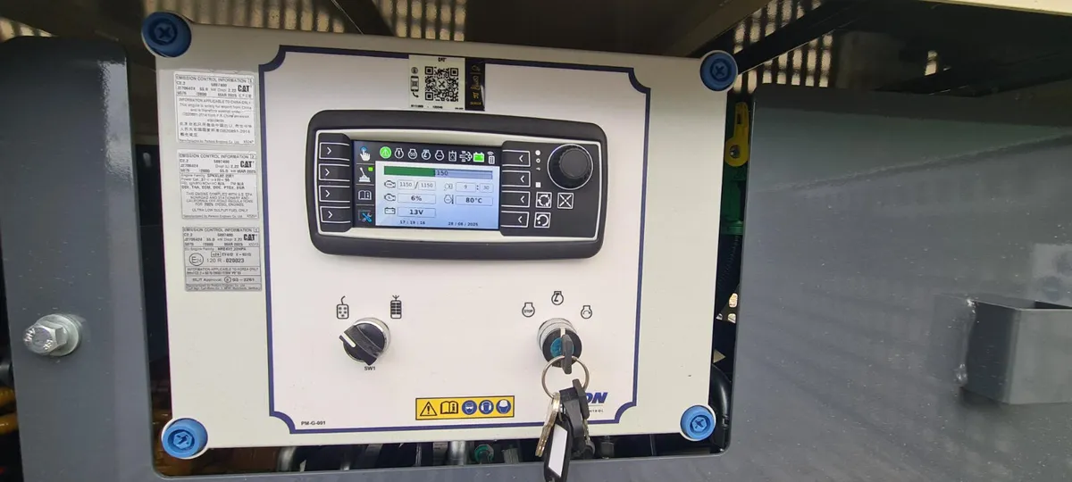 65' TRACKED CONVEYOR / FEEDER FOR SALE - Image 4