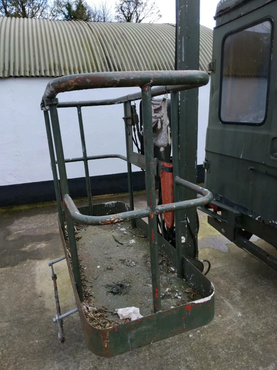 Cherry picker hoist - Image 4