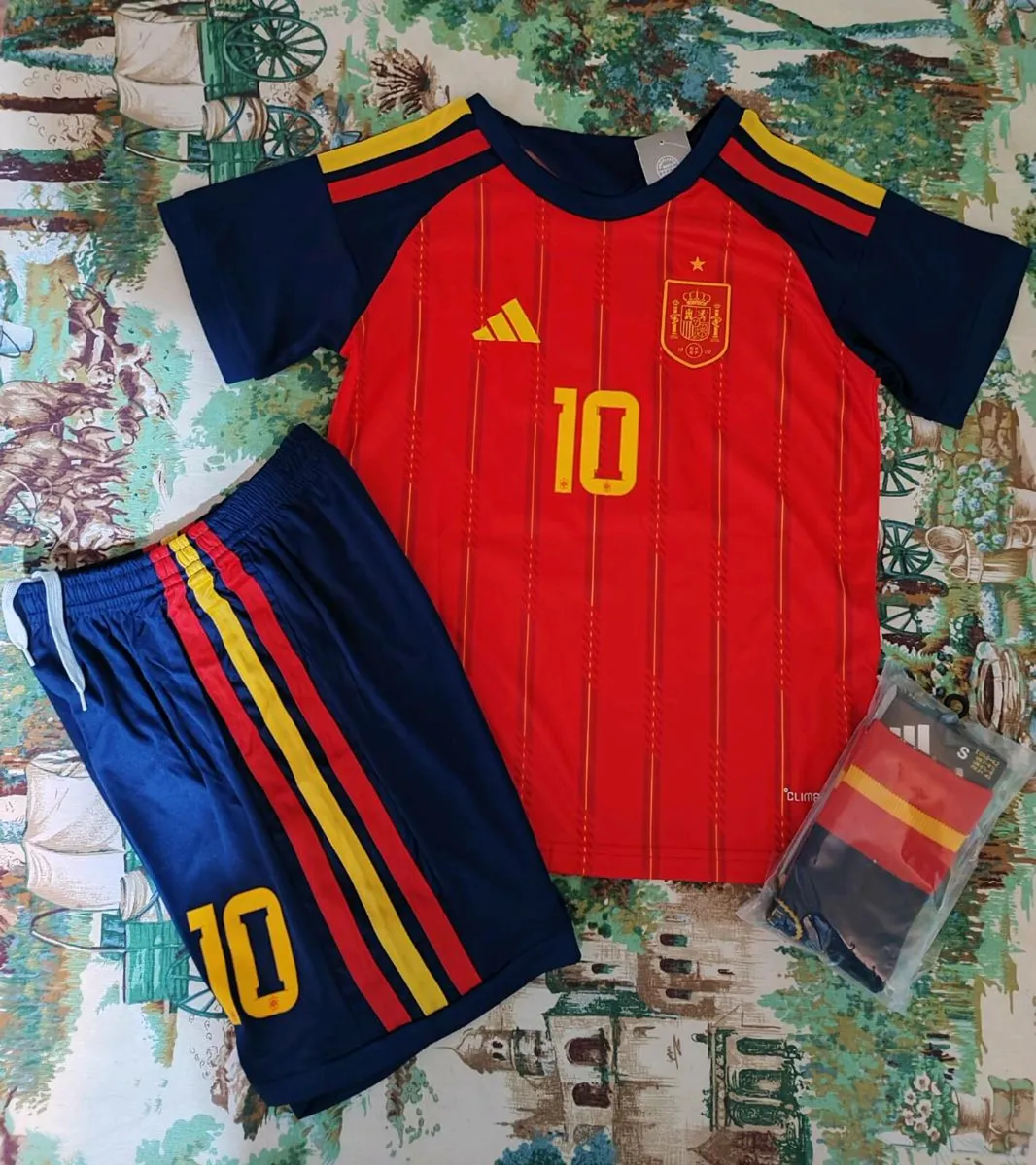 SPAIN 2026 (LAMINE YAMAL 10) ,SIZE ,8/9 , 12/13 YR - Image 2