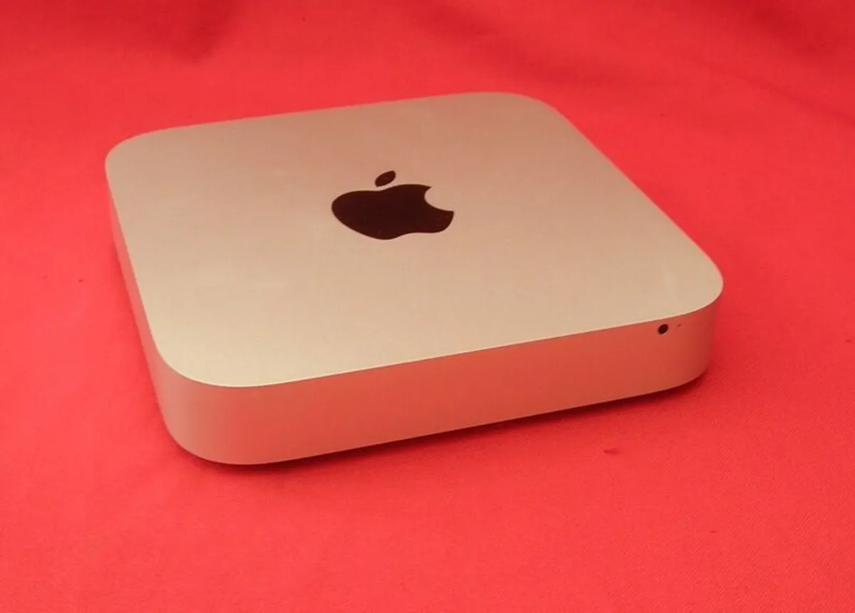 Apple Mac Mini A1347 (late 2014) i7 4578U 3.0GHz 8 GB RAM 500GB SSD macOS High Sierra - Image 1