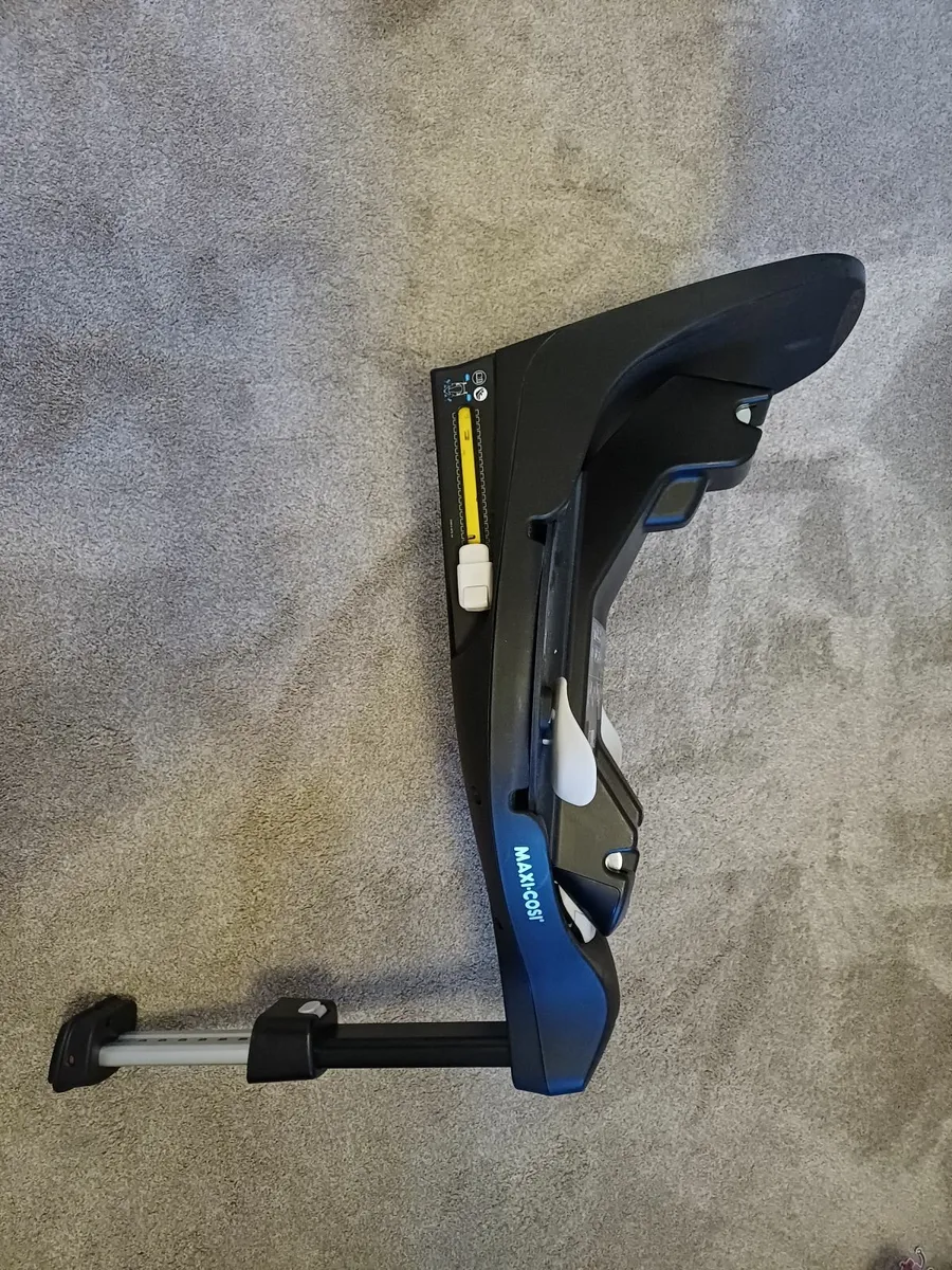 Maxi Cosie Pebble 360 Pro Car Seat - Image 3