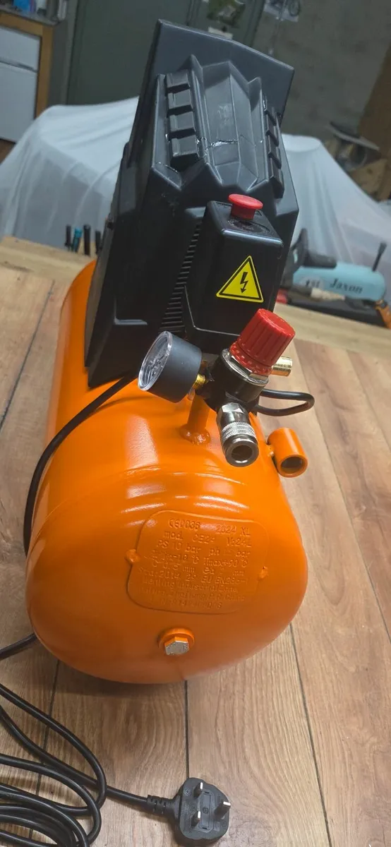 24l compressor - Image 1
