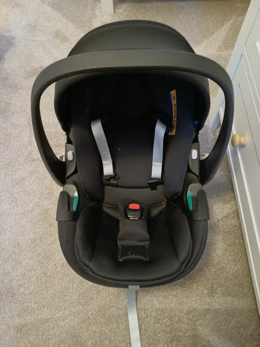 Maxi Cosie Pebble 360 Pro Car Seat - Image 4