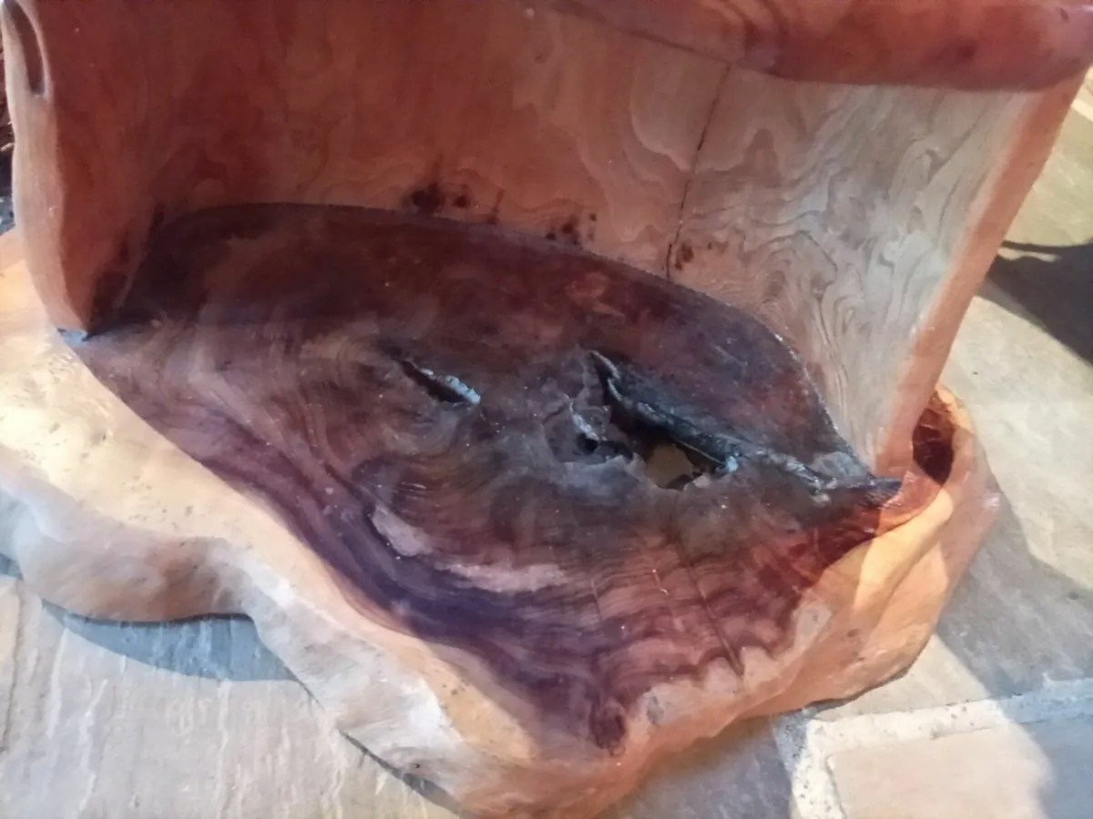 Solid wooden shelf unit - Image 1