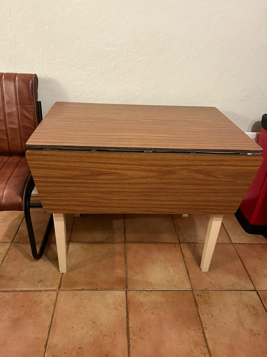 Kitchen Table - Image 4