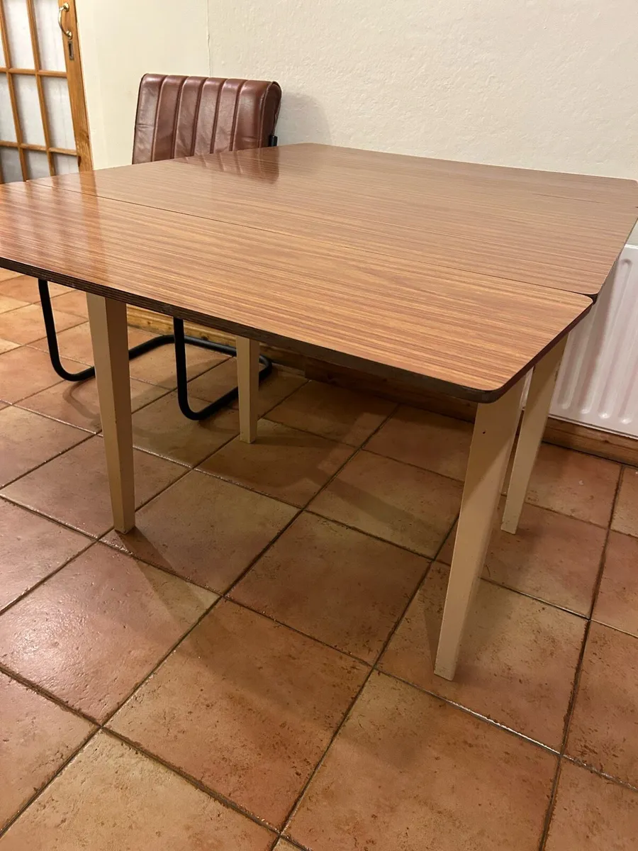 Kitchen Table - Image 3