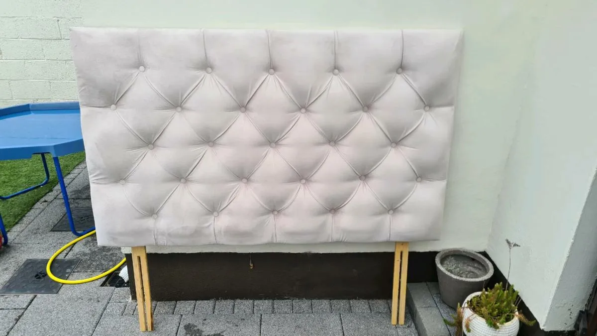 Headboard - Image 2
