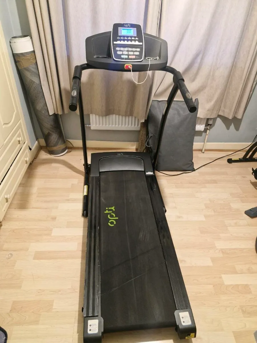 Treadmill - Image 1