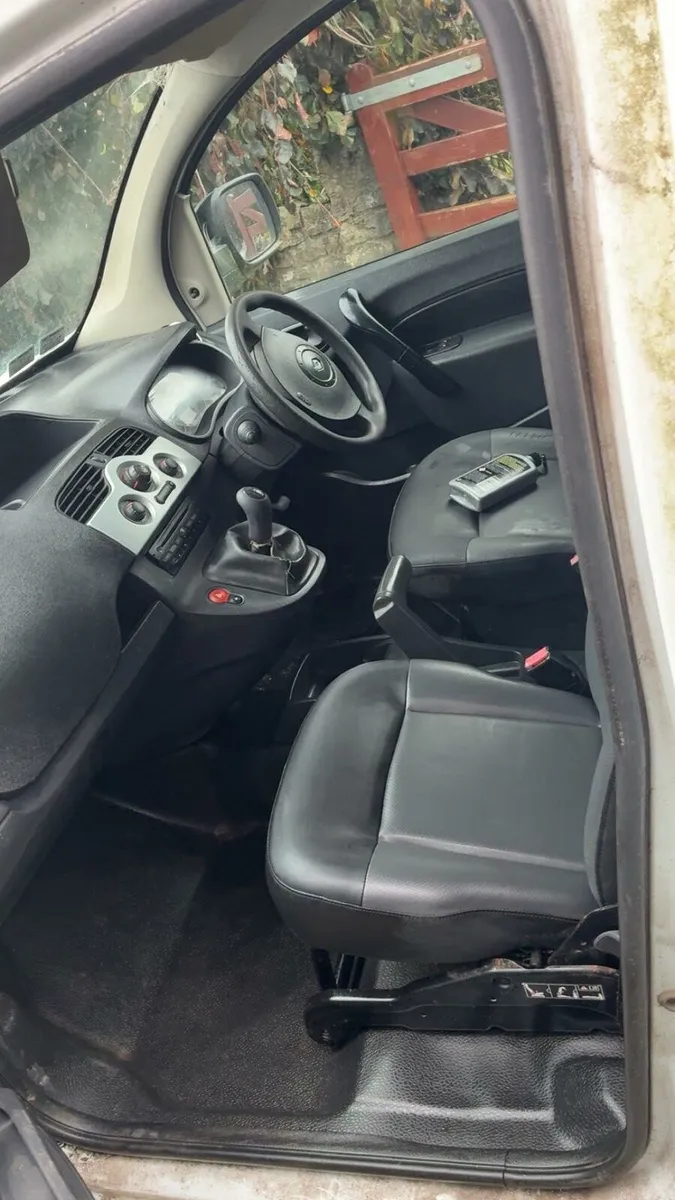 2012 renault kangoo - Image 4