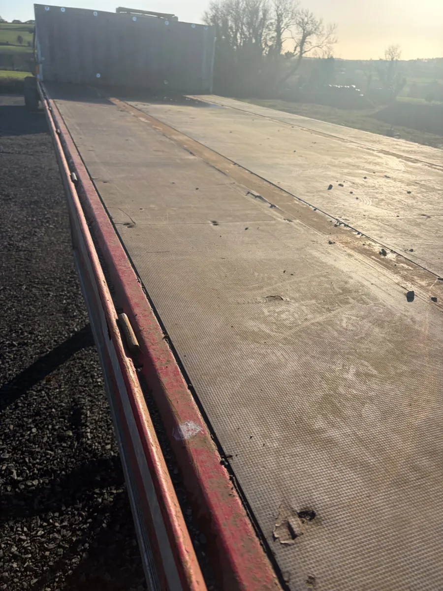 Cartwright flat trailer 45ft in test - Image 3