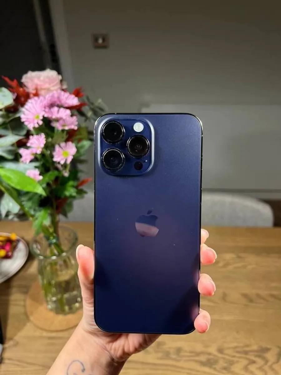 iPhone 14 Pro Max (Purple) 256 Gb - Image 1