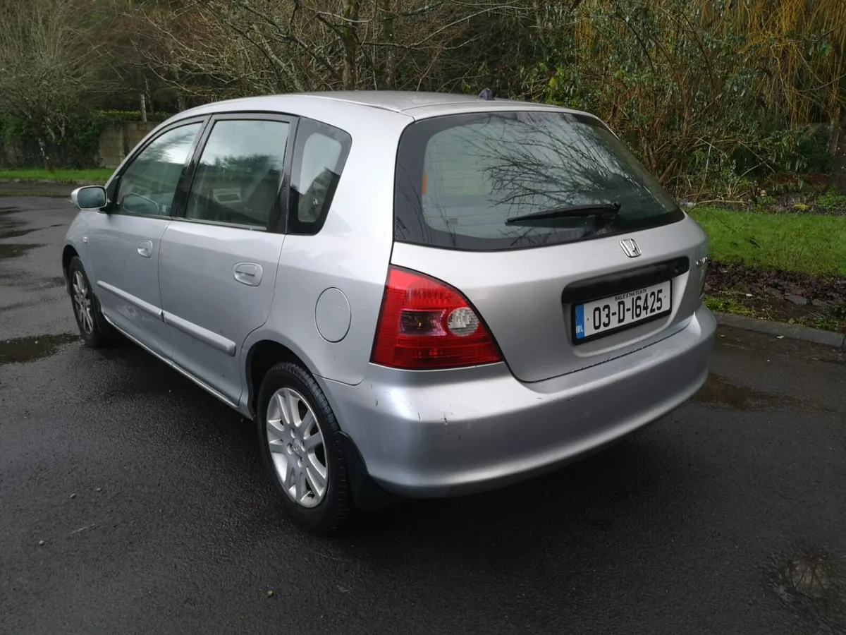 Automatic 1,4 Honda Civic Tax 06//26 - Image 3