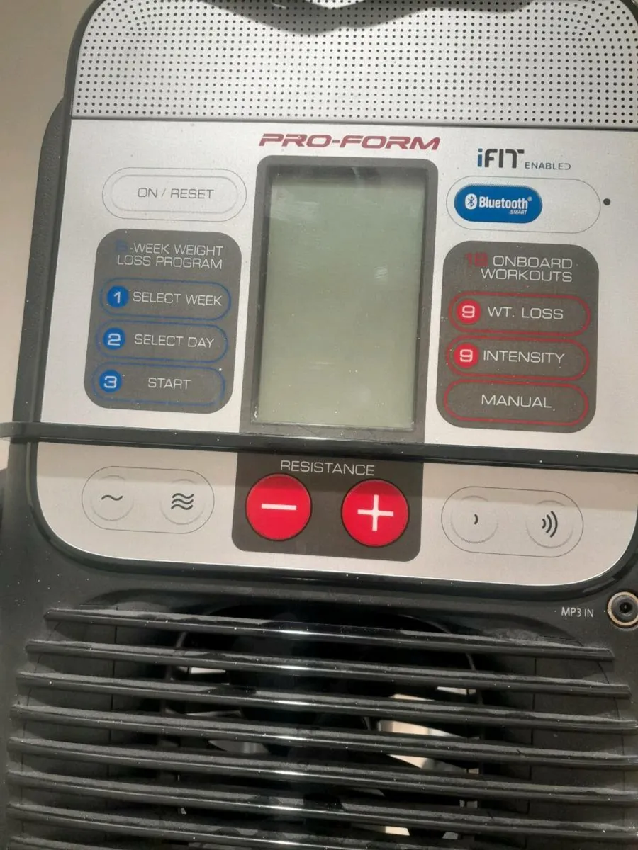 Cross trainer - Image 2