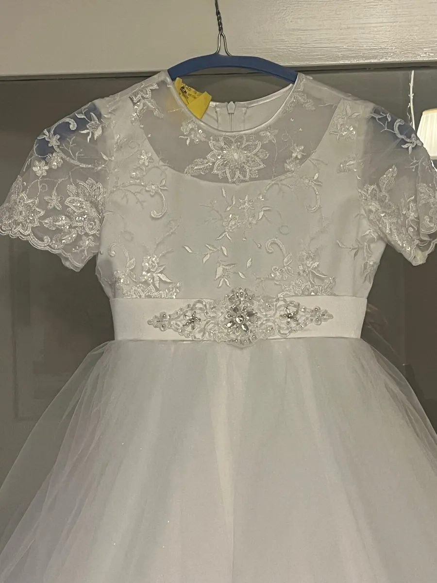 Communion dress - Image 1