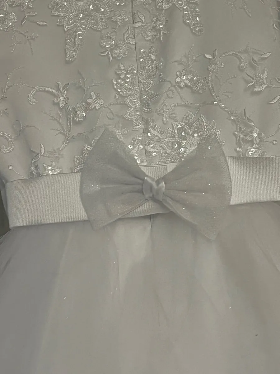 Communion dress - Image 2