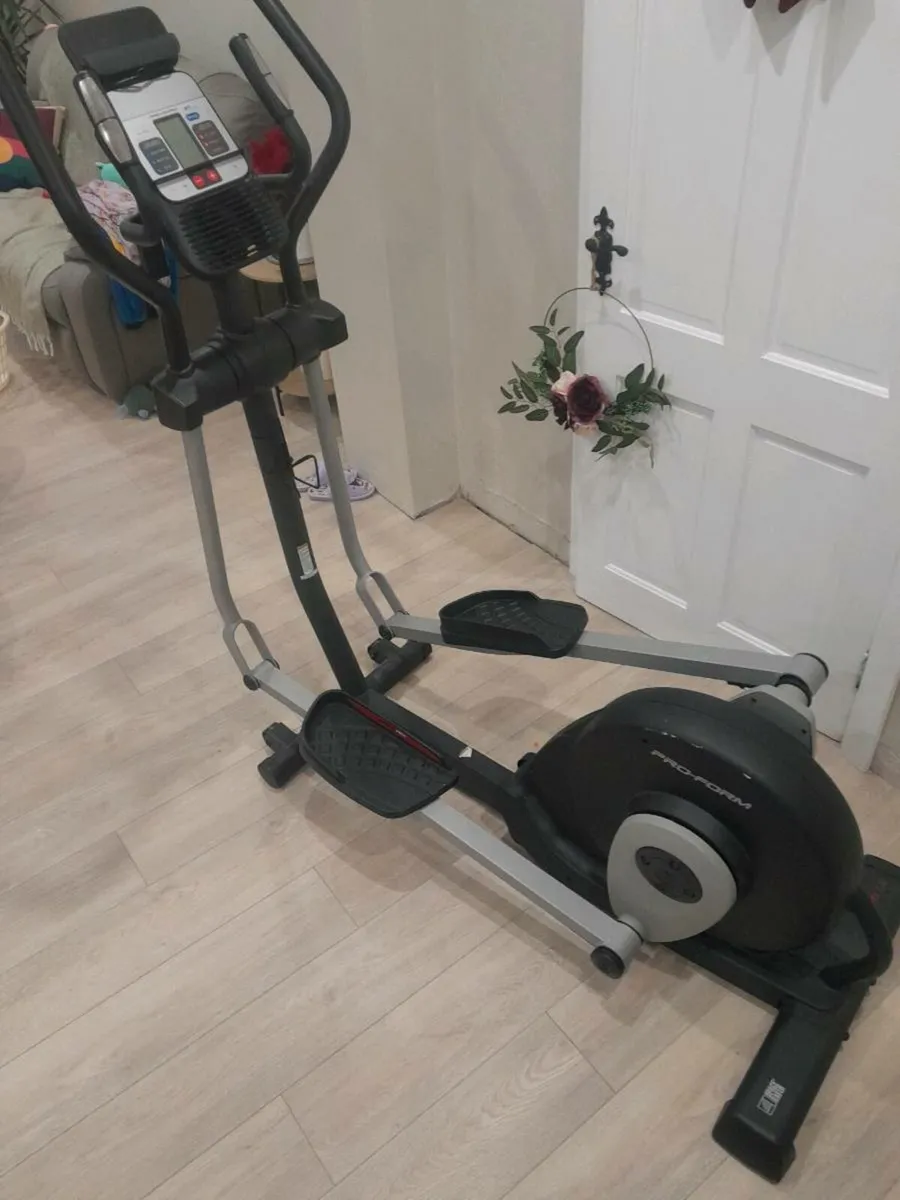 Cross trainer - Image 4