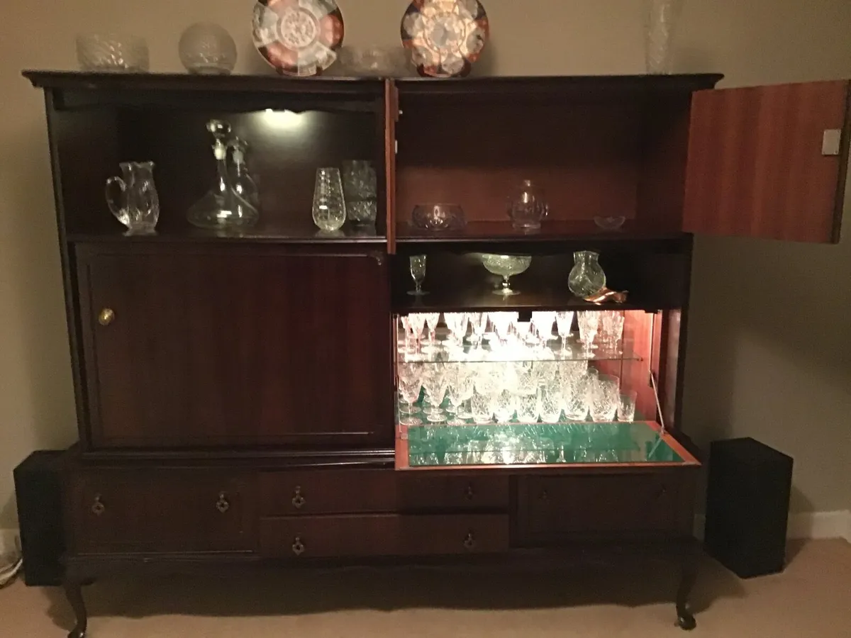 dining room Cabinet - Image 2