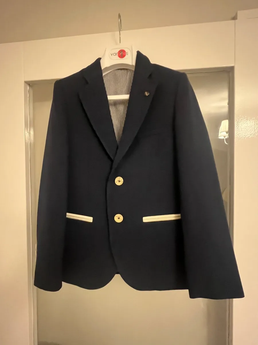Boys communion suit - Image 1