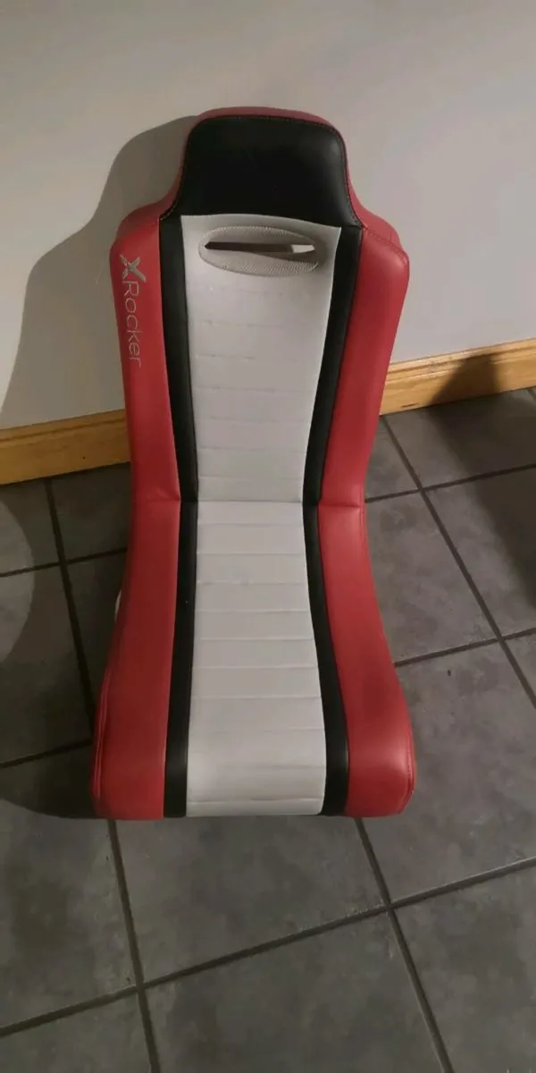 Gaming chair - Image 4