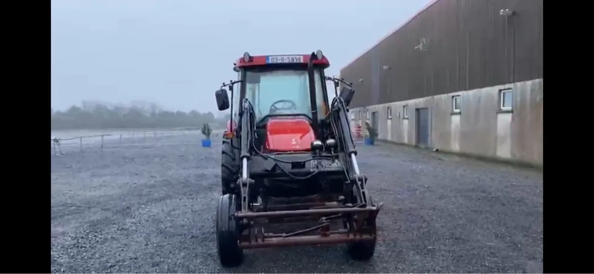 03 JX85 CASE - Image 2