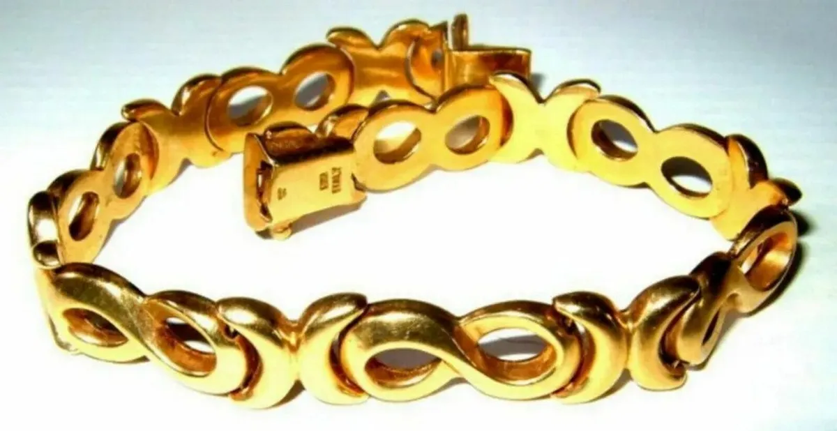 Vintage Hallmarked 9ct Gold Italian Bracelet - Image 1