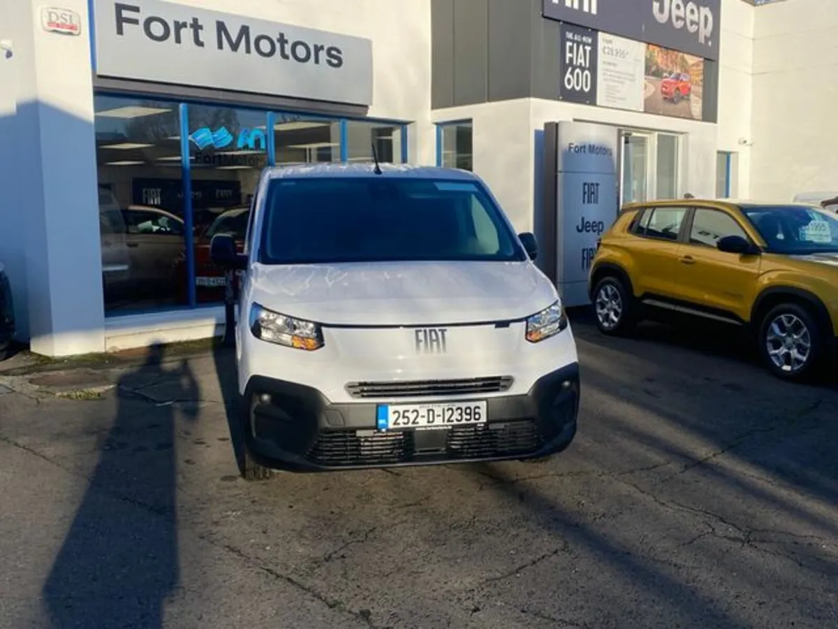 Fiat Doblo SWB 1.5 100HP 650KG 4DR - Image 2