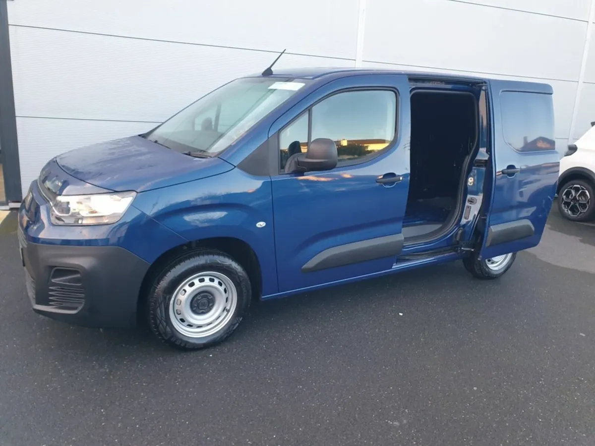 Fiat Doblo SWB 1.5 650KG 100ps - Image 3