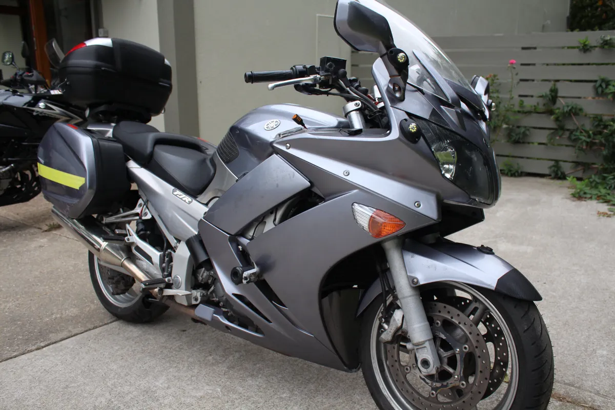 2008 Yamaha FJR 1300 - Image 2