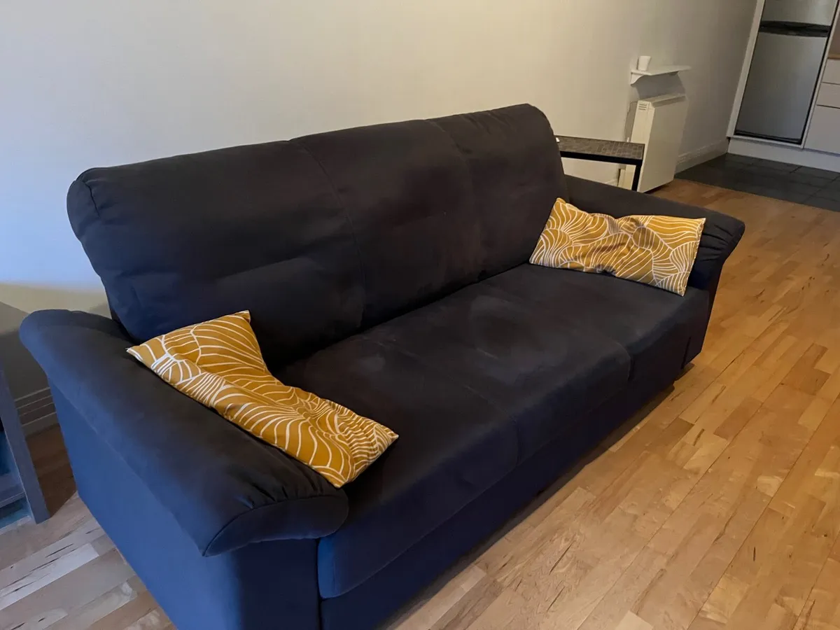 Sofa - Image 2