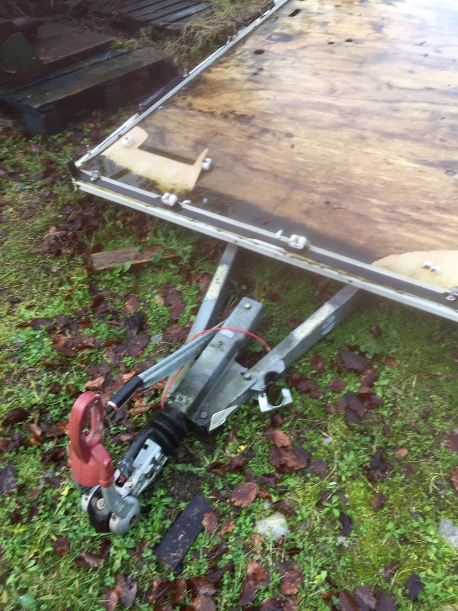 Yard clear out. - Image 1